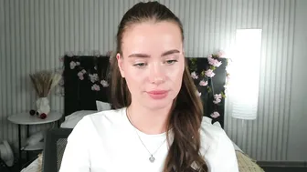 Ameli_povilainn porn cam (11/06/2025)