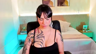_missy_miller (11-06-2025)