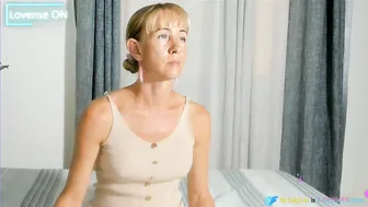 hairy_mommy on webcam - 11/06/2025