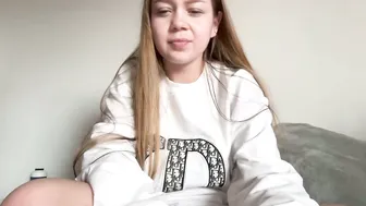 Missameliah video cam porn (11/06/2025)