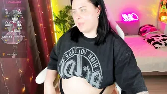 bellybooxo 11-06-2025