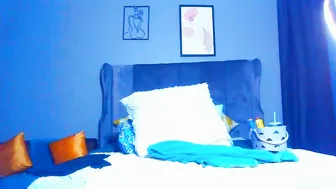 pearlblu38 cam 06 November 2025