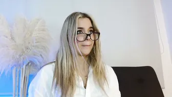 violetarainn hot webcam video (11/06/2025)