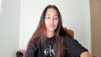 ariamontgomeryyy natural webcam show