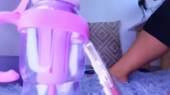 Jadee__ posing on webcam 15-May-2025