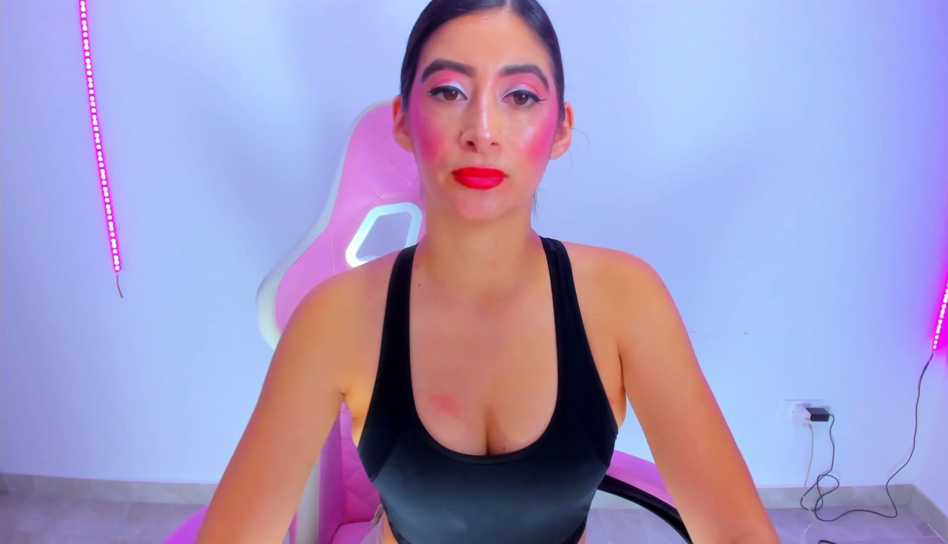 Meganwhite_3 stream 16-May-25