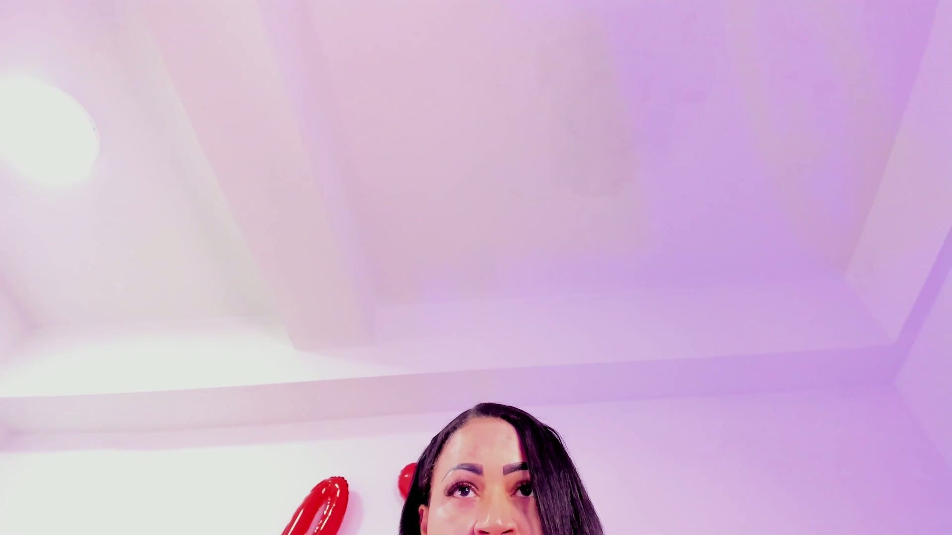 Sophie_newton cam xxx 05-16-2025