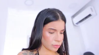 Emelie_89 porn sex chat (05/16/2025)