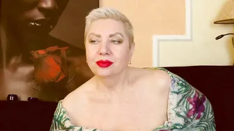 Posh_lady 05-17-2025 bigboobs