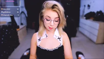Blinkofeyess webcam video 07-Nov-25