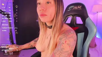 Pink_quarz porn chat (11-07-2025)