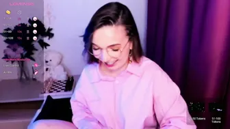 Kindhazelhere_ live cam video chat sex