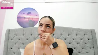 valesskahall recorded nude video 321243