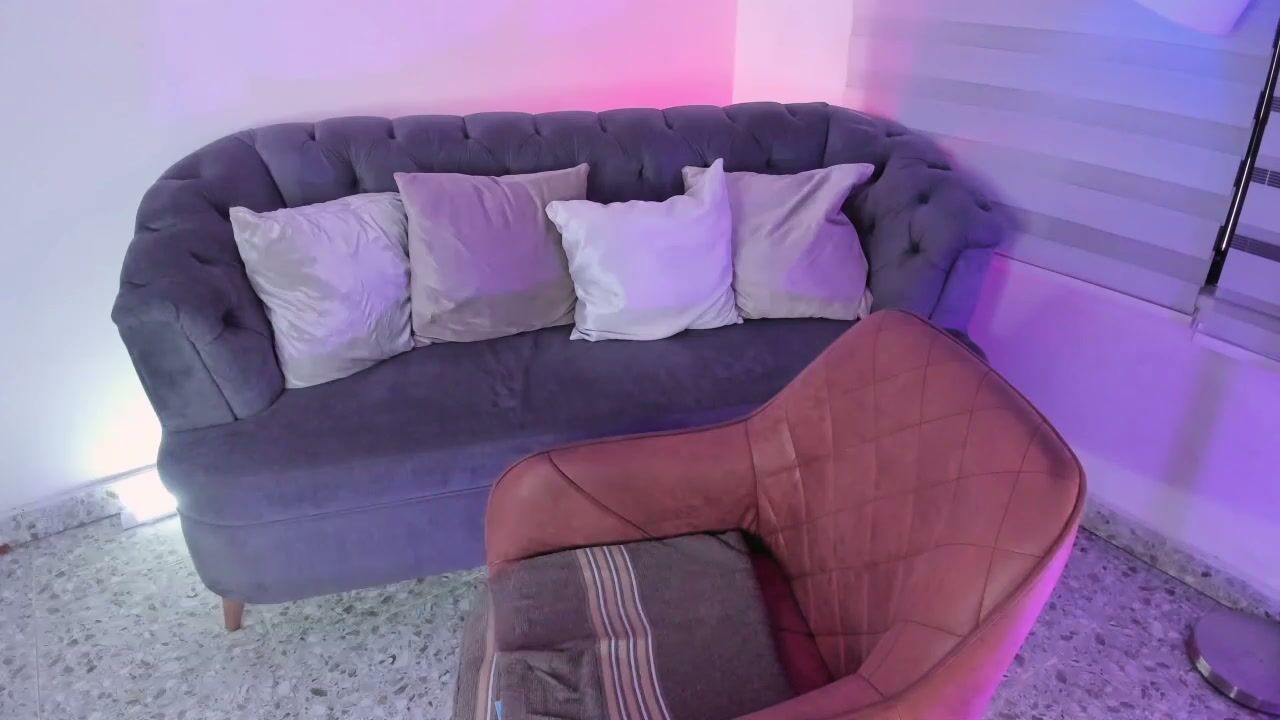 emma_fox6 squirt - (11-07-2025)