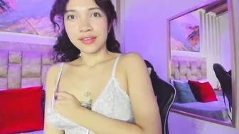 celeste_collinss_ cam 07 November 2025