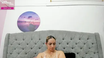 valesskahall recorded nude video 321784