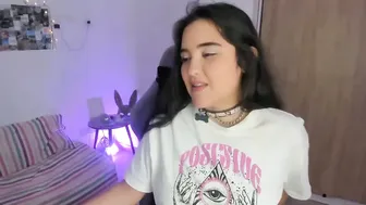 juli_santos_22 08-Nov-2025