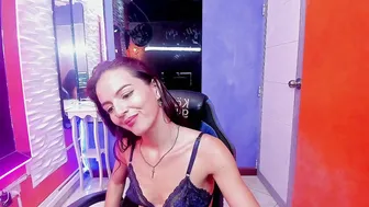 lia_cr1 recorded nude video 322871