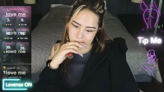 Kim_brownie live webcam show (11/08/2025)