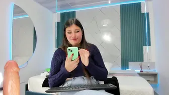 Danielle_april bigass 08-Nov-25