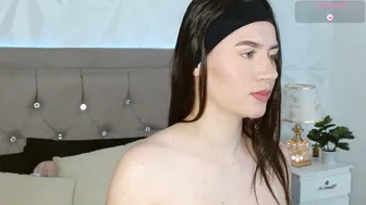 gwen_drew latina cam girl