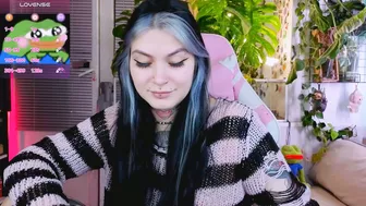 jelyaa recorded nude video 324577