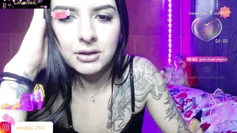 _emiily_moon chat sex stream