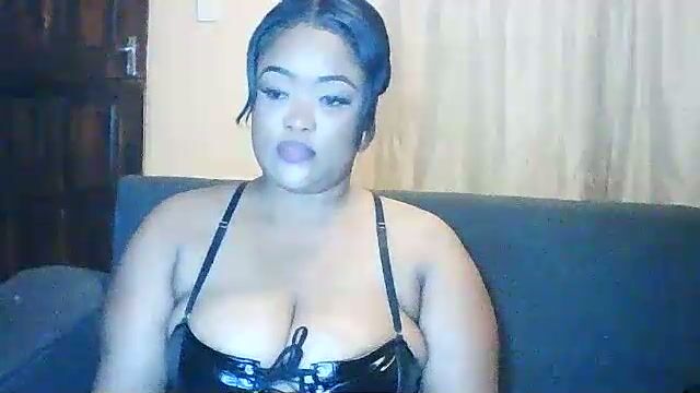 Stormie955 amateur cam video (11-08-2025)