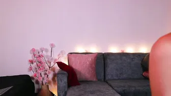 lady_boobs1 on webcam (11-08-2025)