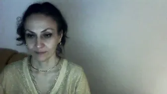 Frankieteasing nonude naked on cam
