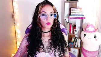 bluee_v sex cam chat 11/09/2025