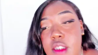 aishazaa recorded nude video 326143