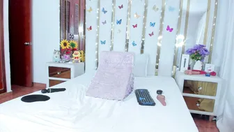 anyelamature recorded nude video 326898