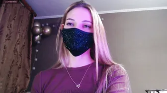 Iris_lave horny amateur video (11/09/2025)