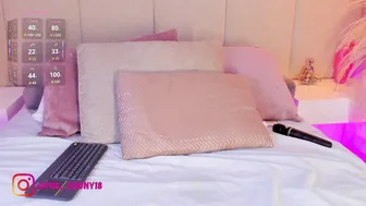 april_ebony18_ bigclit - 09-Nov-2025