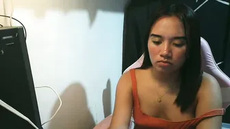 Ur_wetwife 18 - 08 November 2025