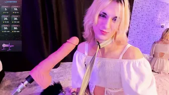 Anjella_botton webcam chat 11-07-2025
