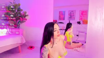 Tiabelle bigboobs (11-09-2025)