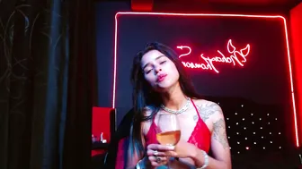 noha_thomson recorded nude video 329612