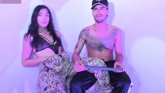 Camila_coxx on webcam 11/10/2025