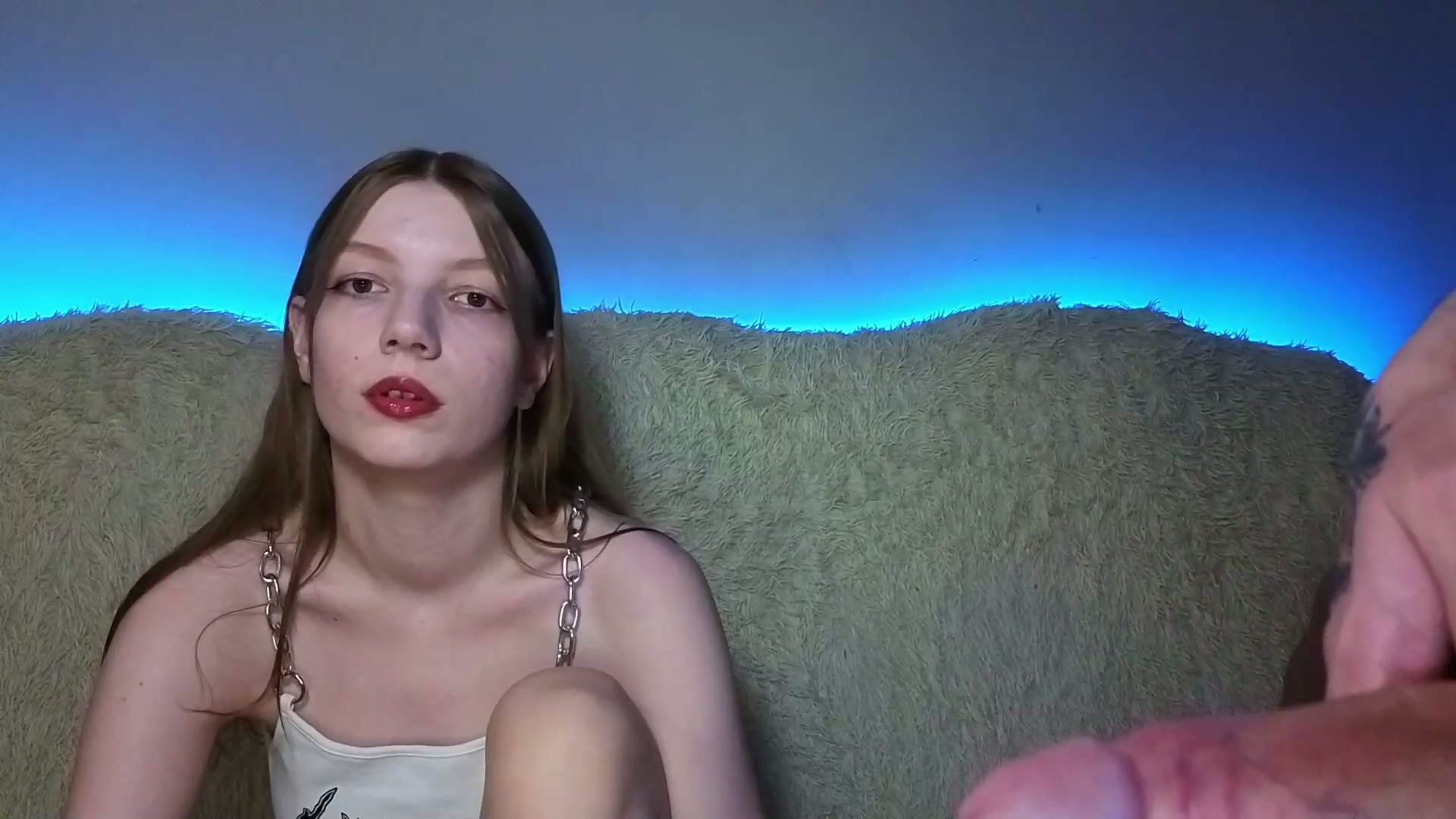 lovirss bigass - 17-May-2025