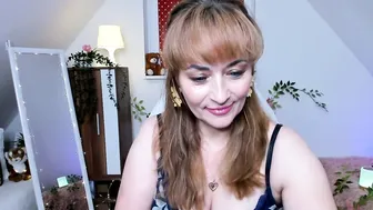 naughtymilane recorded nude video 33069