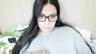 laracamille bigtits (05-19-2025)