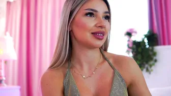 _arielle recorded nude video 33851