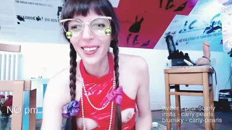 carlypearls (11/10/2025)