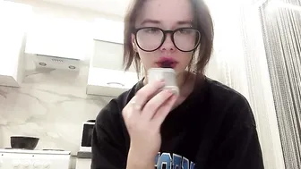 maybellebrimer 10-Nov-25 video