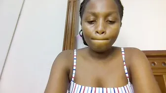 lovelbrownie (11/10/2025)