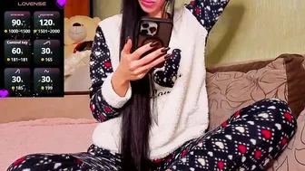 Miss_flexi_sun feet - 10-Nov-2025