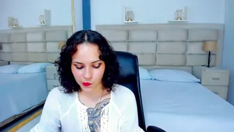 annythomsonn recorded nude video 332055