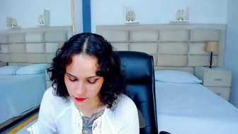 annythomsonn recorded nude video 332055